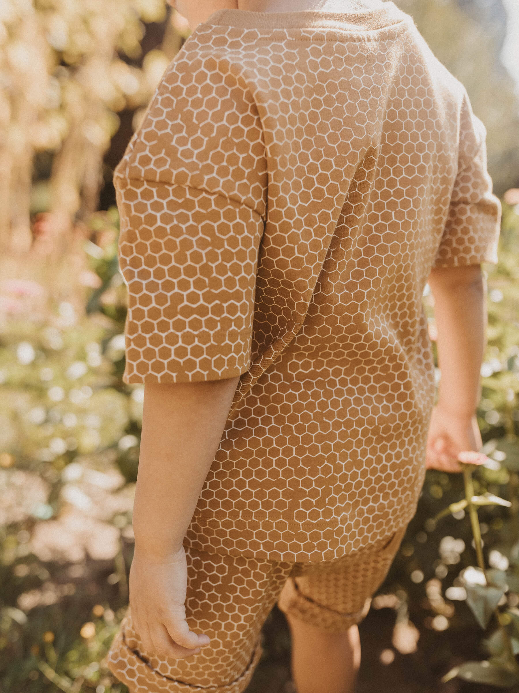 Short-sleeve tee