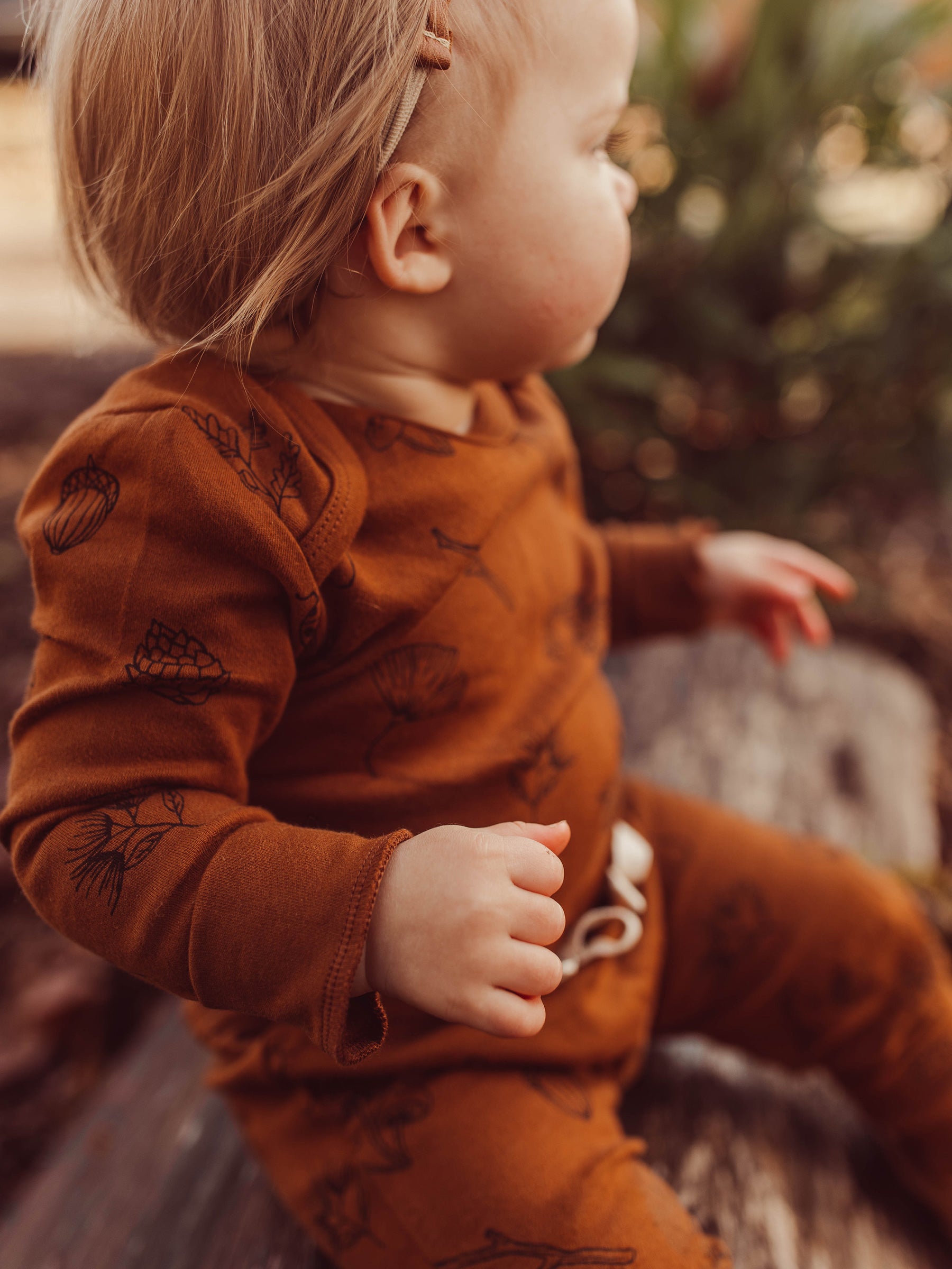 Nature Walk Long-sleeve Bodysuit (3)