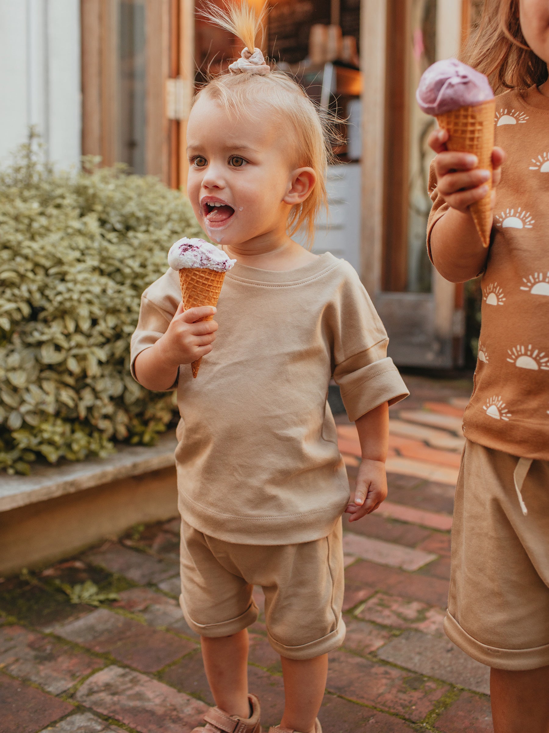 Sand Drawstring Shorts (5)